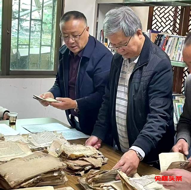 贵州未来学书院院长拜访全国道德模范，共同探讨乡村非遗文化保护